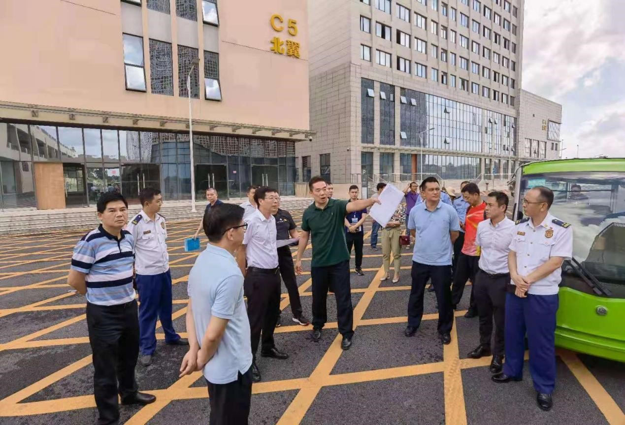 广西“两会”指挥中心、广西国际博览事务局 带队到广西农业会展中心进行现场办公会